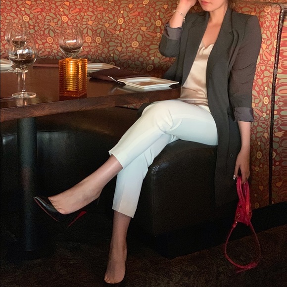 Meet your Posher, Liz - Picture 6 of 6